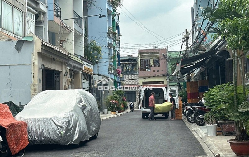 Nhỉnh 13 tỷ có nhà 5 lầu đẹp HXT Phan Huy Ích 68m2 T.máy KM nội thất sát KCN Tân Bình