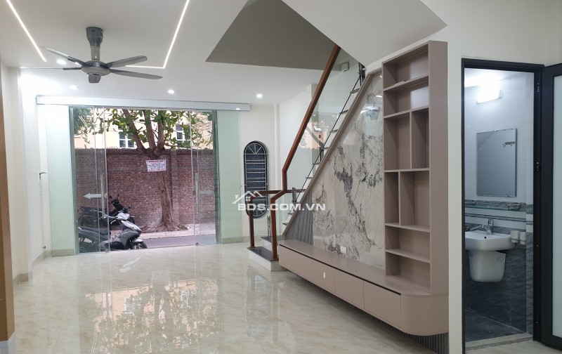 BÁN NHÀ ĐẸP 3.4 TỶ 3 TẦNG 50M2 MẶT ĐƯỜNG KHU ĐỒNG QUÝT