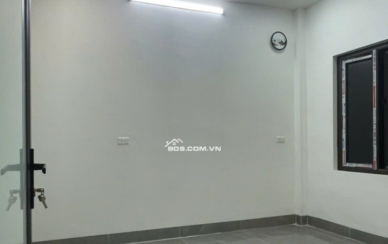 BÁN NHÀ ĐẸP 2.15 TỶ 3 TẦNG 48M2 ( ĐÔNG NAM ) NGÕ NGUYỄN TRI PHƯƠNG