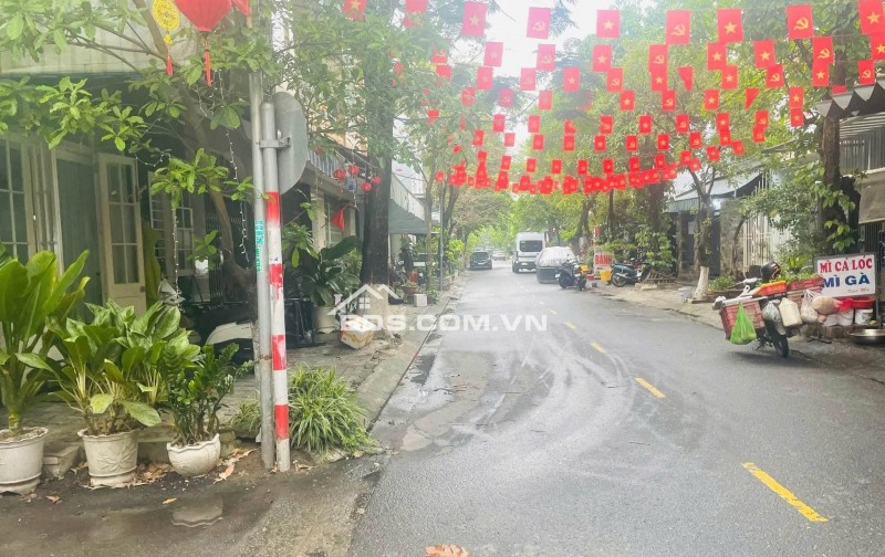 BÁN GẤP NHÀ 2 TẦNG 85M²,CHỈ CÁCH 2 CĂN RA MẶT TIỀN NGUYỄN PHƯỚC NGUYÊN,NGANG 4.75M,3PN,SÁT CHỢ,BÊN CÔNG VIÊN