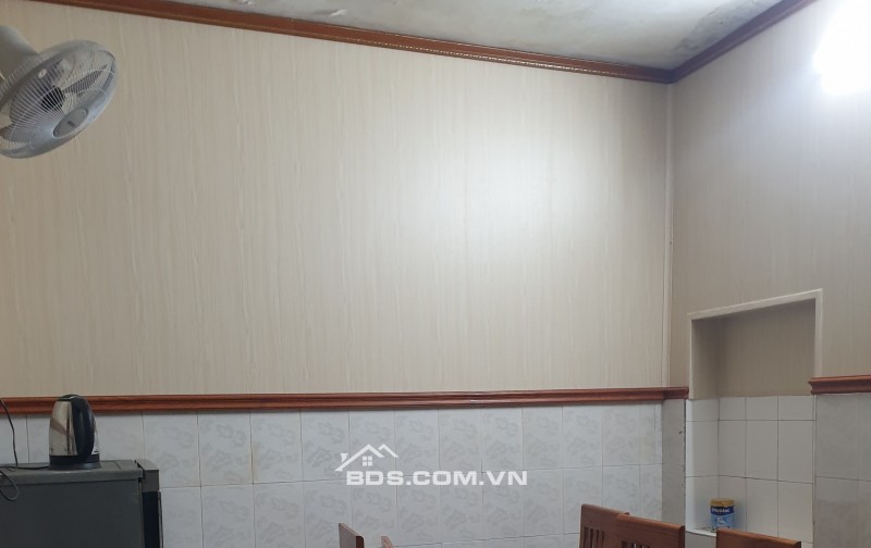 BÁN NHÀ 2.55 TỶ 3 TẦNG 74M2 CHỈ SAU NHÀ MẶT ĐƯỜNG KHU LIÊN CƠ