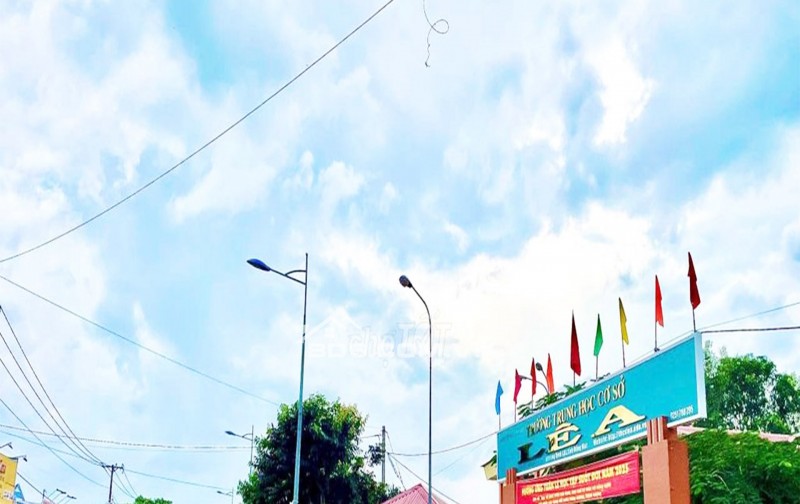 CHỈ VỚI 10Tr/ m². NGAY KCN LONG KHÁNH, P BÌNH LỘC, ĐN  210m² TCSR, VỊ TRÍ ĐẮC ĐỊA GIÁ ĐẦU TƯ!