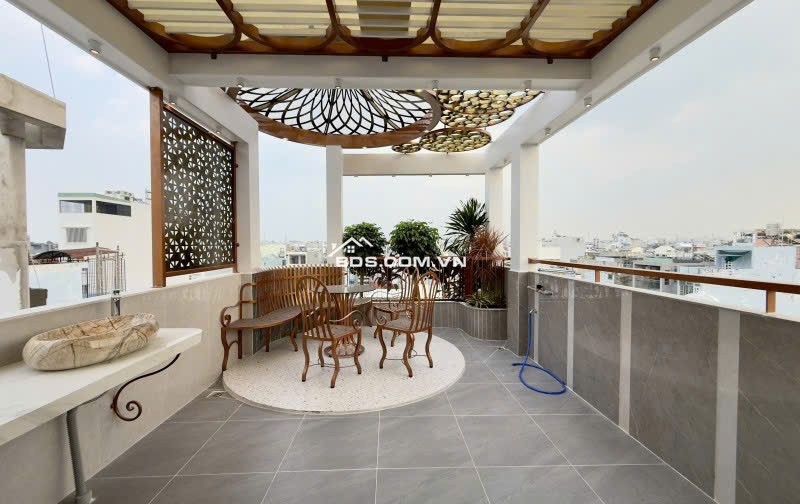 Nhà đẹp 6 lầu view góc ngang 4.4m 75m2 HXH thẳng trục Phạm Văn Chiêu tặng T.máy 14.5 tỷ.