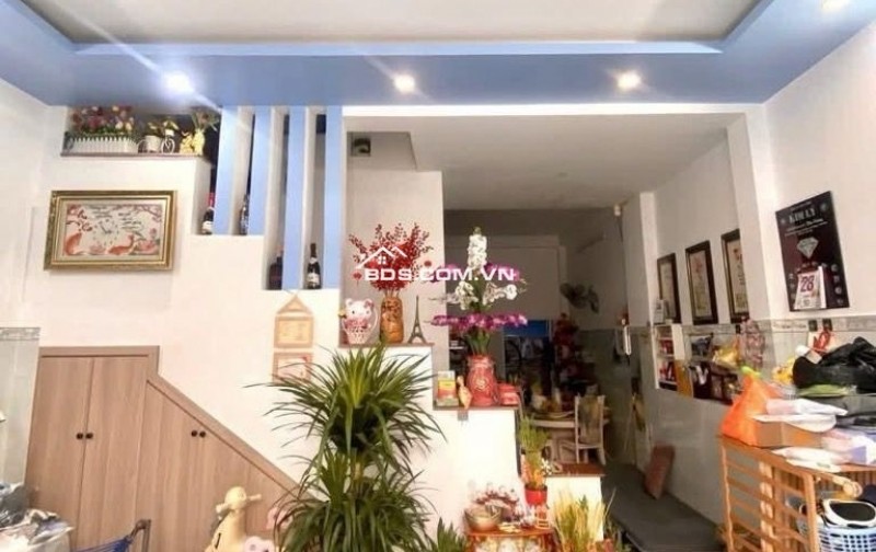   SIÊU PHẨM NHÀ ĐẸP HẺM XE HƠI PHƯỜNG TAM PHÚ, TP THỦ ĐỨC CŨ- 51M2- 2 TẦNG BTCT -  SỔ VUÔNG A4 - HOÀN CÔNG ĐẦY ĐỦ - XÁCH VALY Ở NGAY