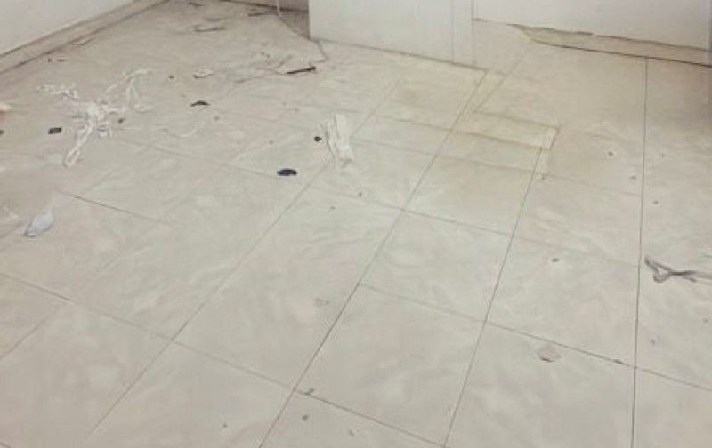 NHÀ NGAY HÒA BÌNH,PHÚ THẠNH,TÂN PHÚ. HẺM 12M THÔNG RA HẺM 110 TÔ HIỆU, 4M X 20M,2 TẦNG,NHÀ CŨ CÒN Ở ĐƯỢC CHỈ NHỈNH 90TR/M2