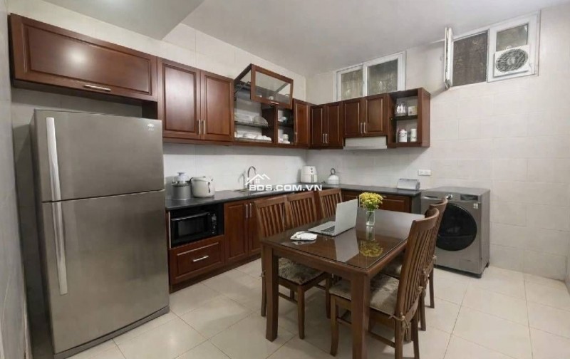 Tập thể Nguyễn văn Cừ Long Biên 4 tỷ 60m tầng 1 vừa ở vừa kinh doanh