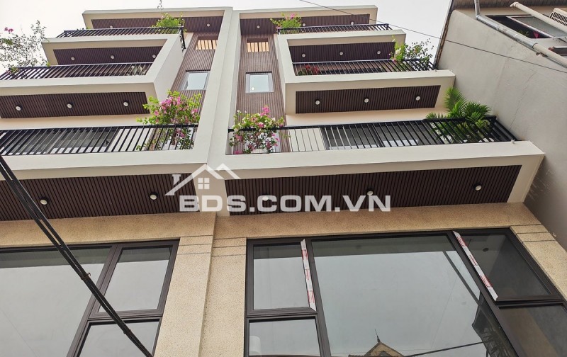 SIÊU PHẨM NGỌC THỤY – 66M² – 5 TẦNG THANG MÁY – SÁT QUY HOẠCH 17M – TƯƠNG LAI MẶT PHỐ