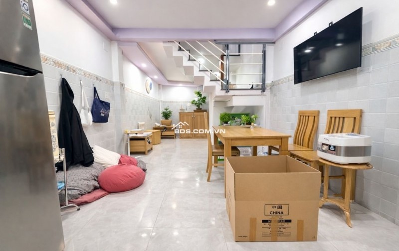 Bán nhà Hoàng Hoa Thám Bình Thạnh, 4 tầng 5pn chỉ 4ty6 , gần bv Gia Định