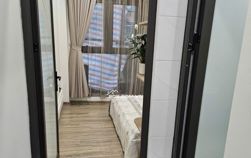 Chính chủ cần bán 2 căn nhà mới xây tại khu vực phát triển cực nóng quận Thanh Xuân. Phù hợp cho gia đình trẻ định cư hoặc đầu tư giữ tiền.