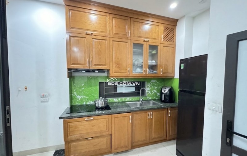  ĐÓN ĐẦU CƠ HỘI - NHÀ ĐẸP - TẶNG FULL NỘI THẤT CAO CẤP TẠI TRUNG TÂM LONG BIÊN! 