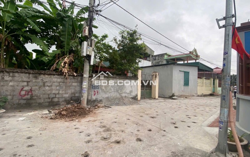 CHÍNH CHỦ BÁN ĐẤT TDP BÙI – GIÁ 2,5 TỶ – Ô TÔ VÀO TẬN ĐẤT