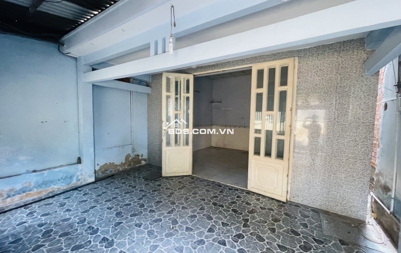 Bán Đất Tặng Nhà C4, Cách 2 Căn Ra Đường Xe Tải, Phường An Nhơn(Phường 6 cũ), Gò Vấp