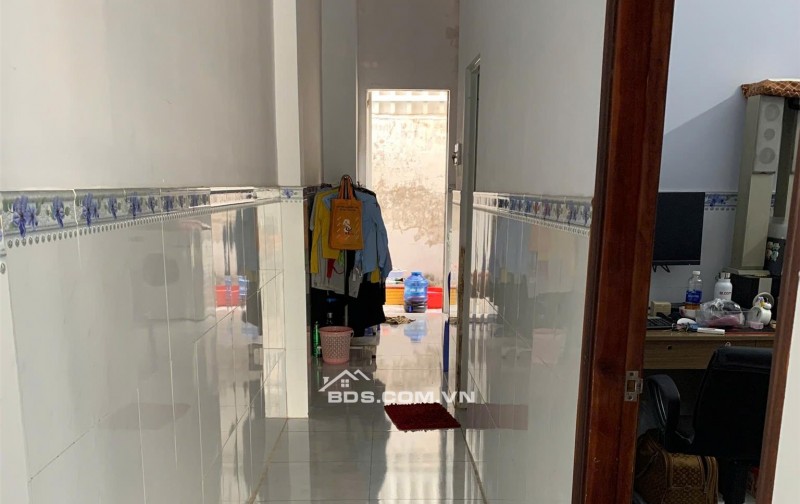 Bán nhà riêng tại đường Xoài Đôi, xã Long Trạch, Cần Đước, Long An, 2 tỷ, 100m2