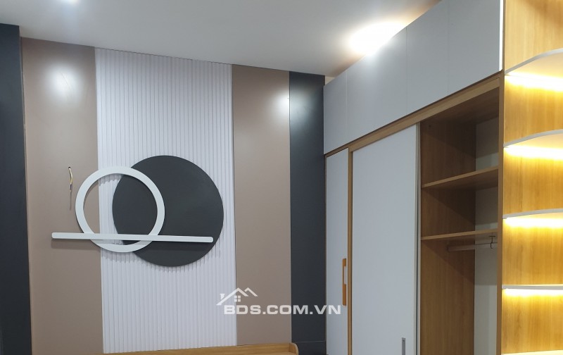 BÁN NHÀ ĐẸP 3.4 TỶ 3 TẦNG 50M2 MẶT ĐƯỜNG KHU ĐỒNG QUÝT