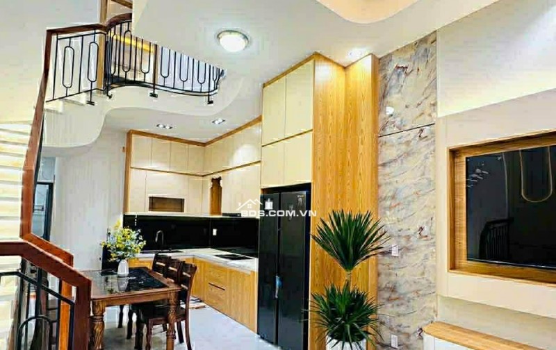 Bán nhà 3 tầng LUXURY đường Hoà Phú 3 - Đối diện UBND Quận cũ