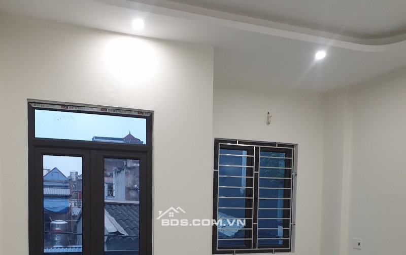 BÁN NHÀ ĐẸP 2.15 TỶ 3 TẦNG 53M2 NGÕ ĐI THÔNG ĐƯỜNG THÁI BÌNH