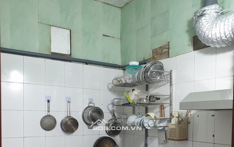 BÁN NHÀ 2.55 TỶ 3 TẦNG 74M2 CHỈ SAU NHÀ MẶT ĐƯỜNG KHU LIÊN CƠ