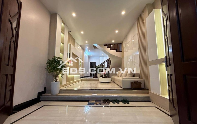 Bán Nhà Minh Khai, Hai Bà Trưng 52m, 4 tầng, mt 4.1m, giá 12.5 tỷ.