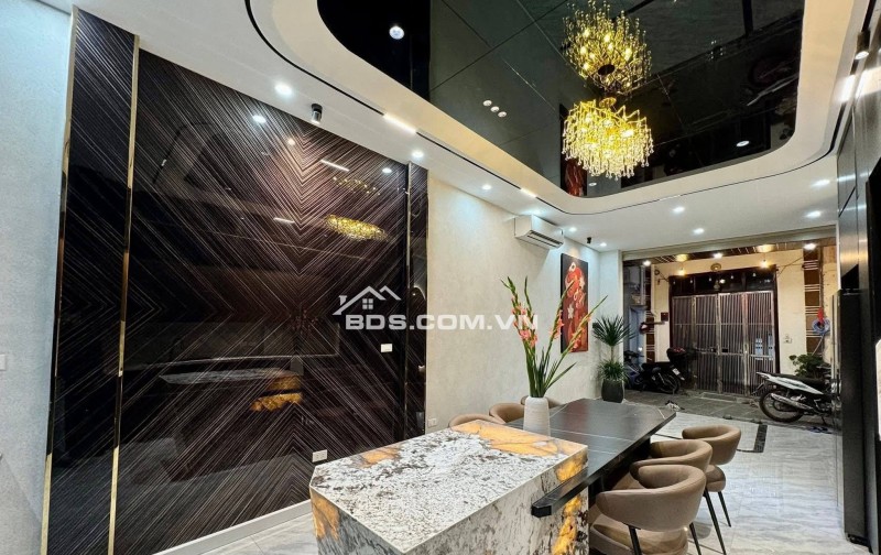 Bán Nhà Gần Phố Khương Đình, Thanh Xuân 48m, 6 tầng, mt 4m, giá 13.9 tỷ.