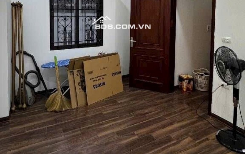 BÁN NHÀ LONG BIÊN 45M² – LÔ GÓC – GARA Ô TÔ – GẦN AEON MALL – NHỈNH 12 TỶ