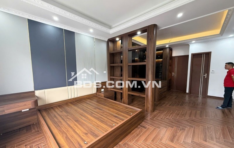 HIẾM! NHÀ MẶT PHỐ PHÂN LÔ – 7 TẦNG – VỈA HÈ RỘNG – DÒNG TIỀN CỰC TỐT