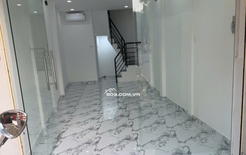 Cần Cho Thuê Căn Nhà Mặt tiền 1183A Đường 3 Tháng 2, P.Minh Phụng, Q.11