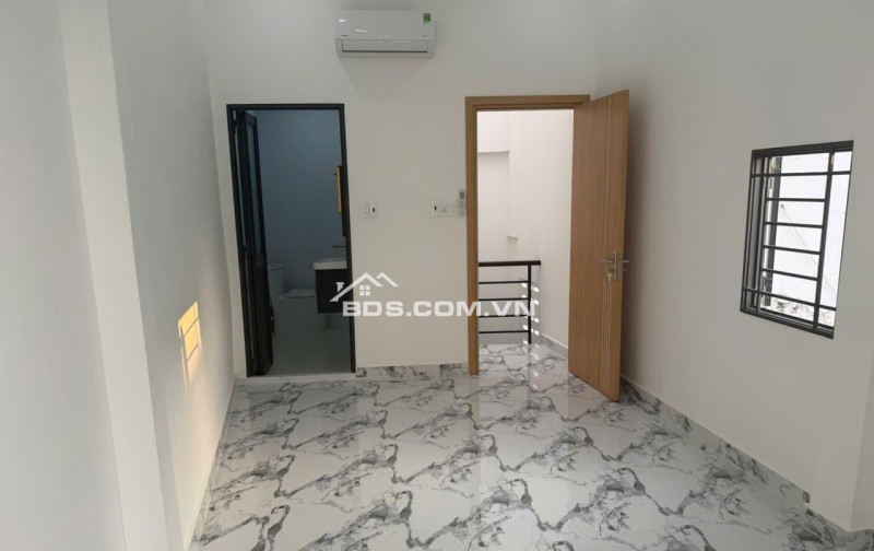 Cần Cho Thuê Căn Nhà Mặt tiền 1183A Đường 3 Tháng 2, P.Minh Phụng, Q.11