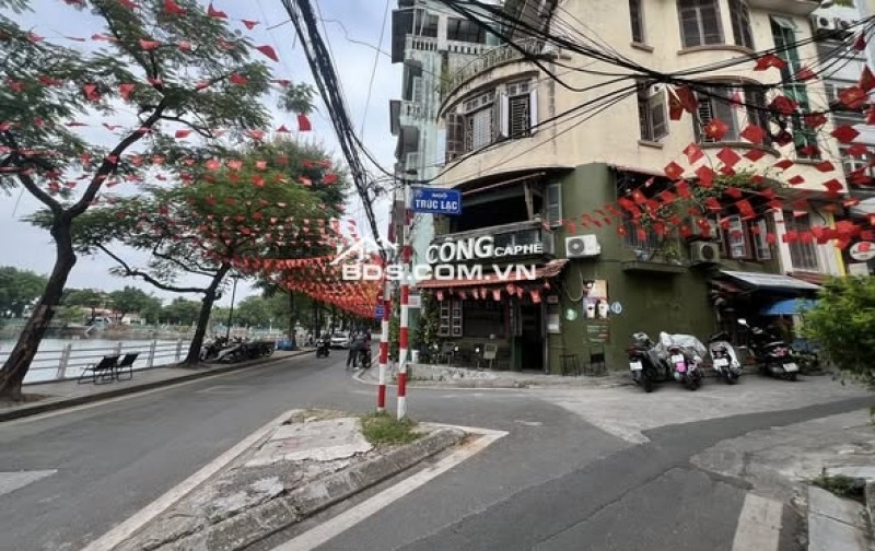 Mặt Hồ Trúc Bạch 113M2 Mặt Tiền 6.5M 55 Tỷ SDCC Xây Tòa Nhà 2 Mặt Tiền Trước Sau