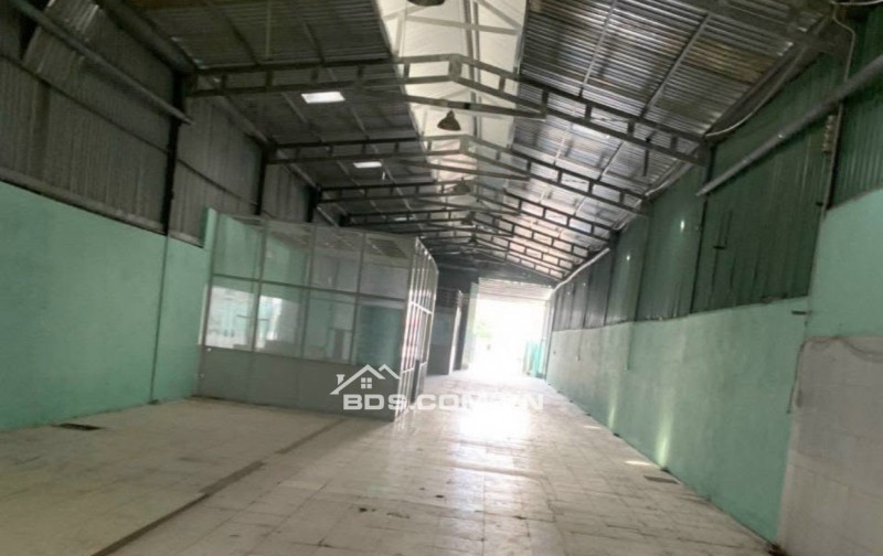 Cho thuê kho xưởng 550m2 1/ Hà Huy Giáp Quận 12
