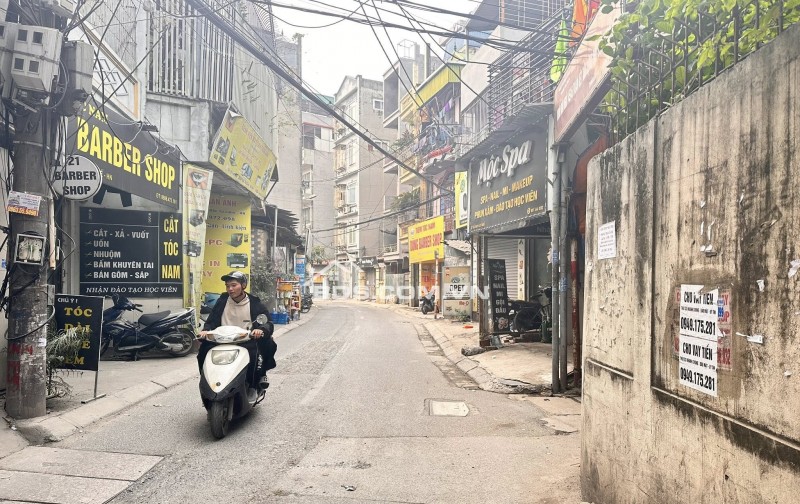 CẦN BÁN CCMN  PHỐ CẦU NOI - 55 M2 - 7 TẦNG - MT 5- GIÁ 19.8 TỶ