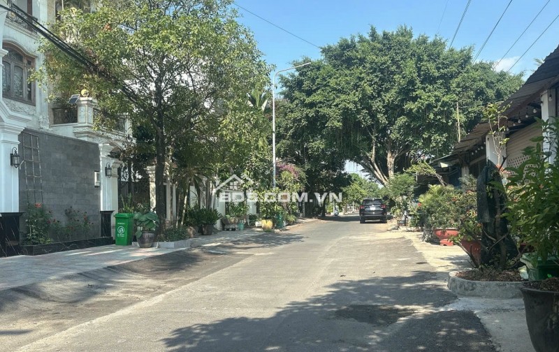 Bán đất ngang 7m tặng nhà thô 3 tầng KDC Thới An Q12 Mailisa 140m2 đường 8m chỉ 9 tỷ