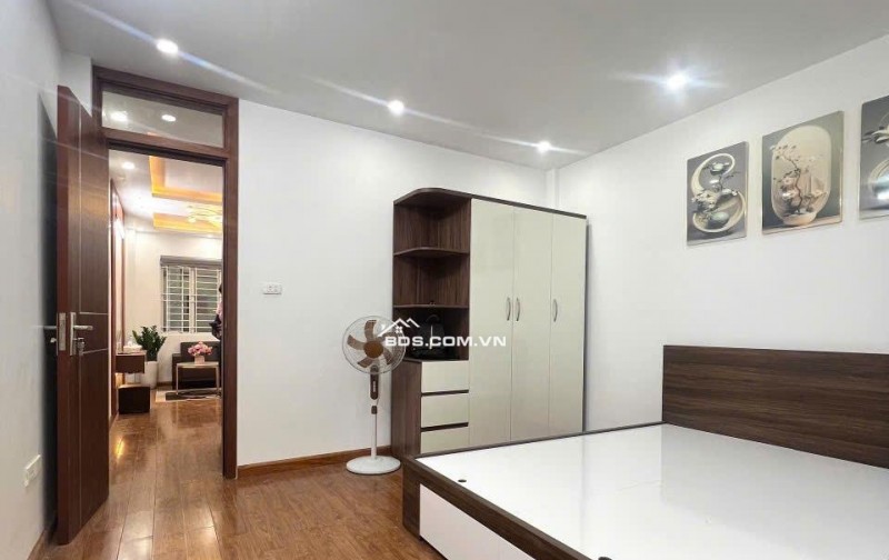 Cho thuê căn hộ 1PN, 1WC, 42m2, giá siêu hời 6tr/tháng tại Triều Khúc, Thanh Xuân, Hà Nội