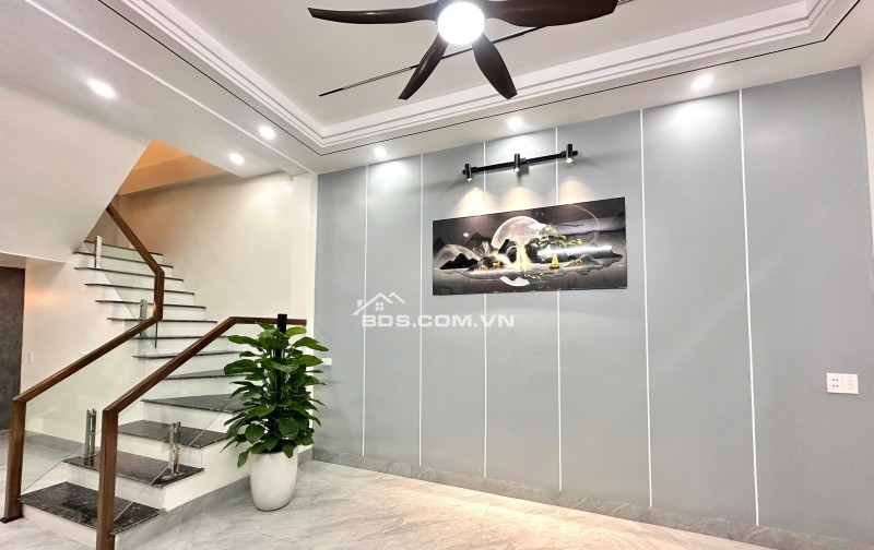 BÁN NHÀ ĐẸP 2.7 TỶ 3 TẦNG XÂY MỚI 54M2  NGÕ TRẦN NHÂN TÔNG