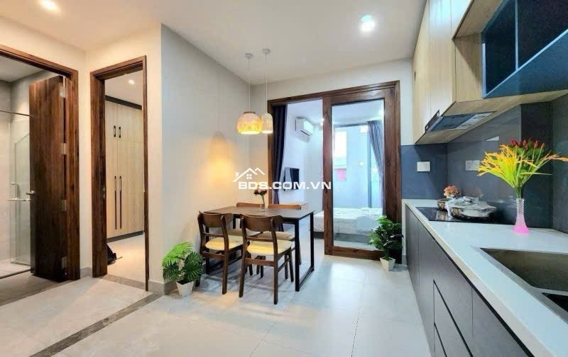 Bán CHDV 6 lầu +hầm hẻm 702 Hồng Bàng Q11 ngang 6.5m 143m2 T.máy 12PN TN 100tr chỉ 27 tỷ