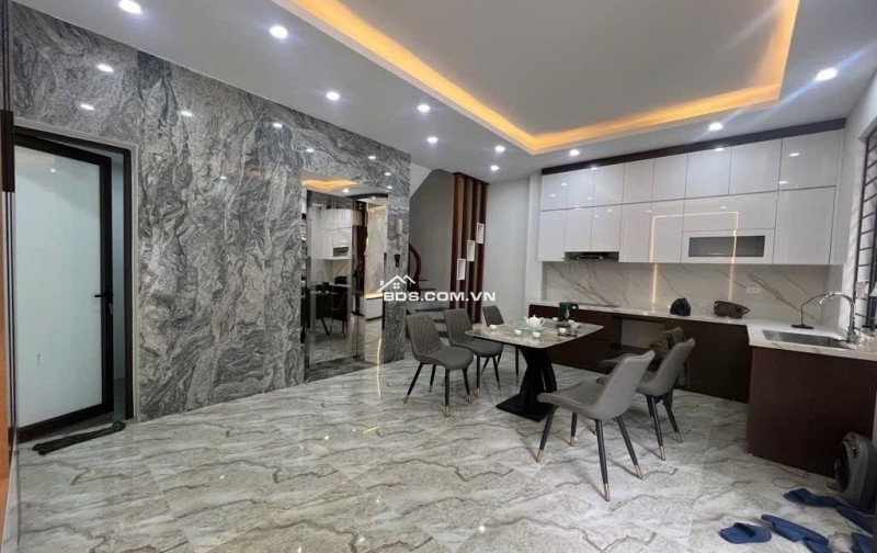 Nhà phố Kim Quan 74m, ngõ ô tô tránh, phù hợp ở và kinh doanh