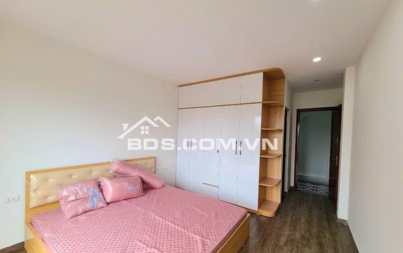 Nhà ngõ Đàm Quang Trung 52m, cách ô tô đỗ 30m, 5 tầng xây mới