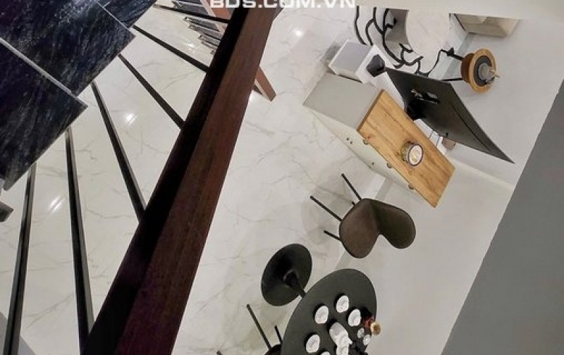 Chủ rất cần tiền bán căn biệt thự Vinhomes Riverside Phúc Đồng Long Biên