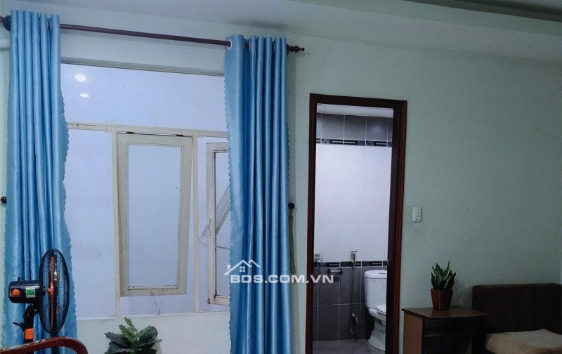 Cho thuê phòng - Đầy đủ nội thất, tiện nghi - Chủ nhà thân thiện, hiếu khách