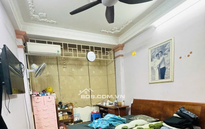  PHỐ MINH KHAI - 13.5 TỶ - 37M2 5 TẦNG MT 11.6M - KINH DOANH PHÁT ĐẠT