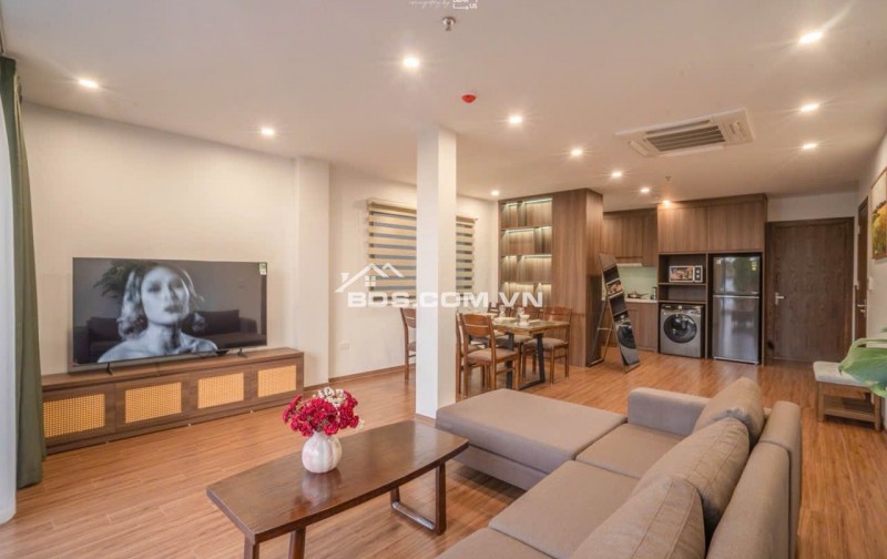 Lô Góc Mặt Hồ Tây Yên Hoa 8 Tầng MT 6.5M 99 Tỷ Nhà Đẹp Mới Nội Thất Xịn