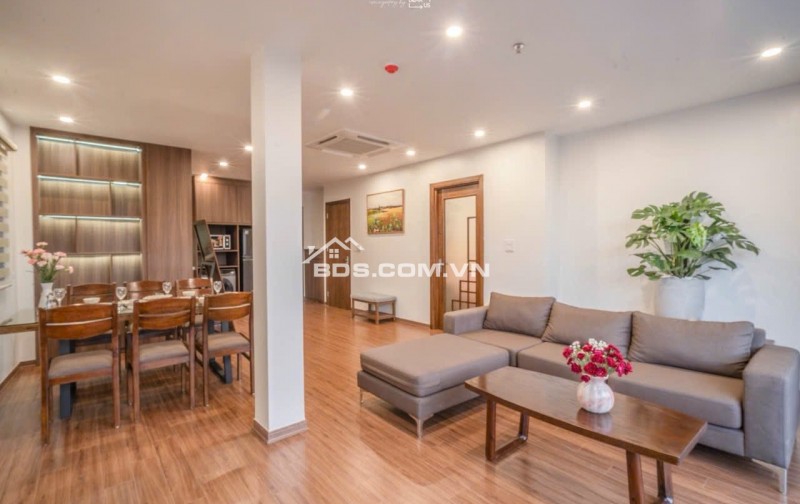 Lô Góc Mặt Hồ Tây Yên Hoa 8 Tầng MT 6.5M 99 Tỷ Nhà Đẹp Mới Nội Thất Xịn