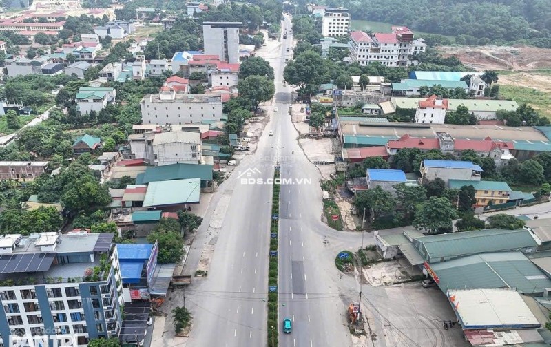 MẢNH ĐẤT KINH DOANH ĐẮC ĐỊA BẬC NHẤT QL21A Hoà Lạc