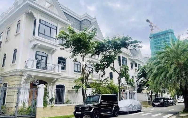 Biệt Thự Quận 2 Victoria Village Thạnh Mỹ Lợi  hàng xóm Khu Dân Cư Thủ Thiêm, Define