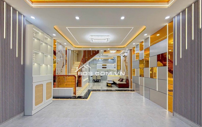 Bán nhà 3 tầng 5x12 gần Phú Mỹ Hưng, full nội thất 10 tỷ 6