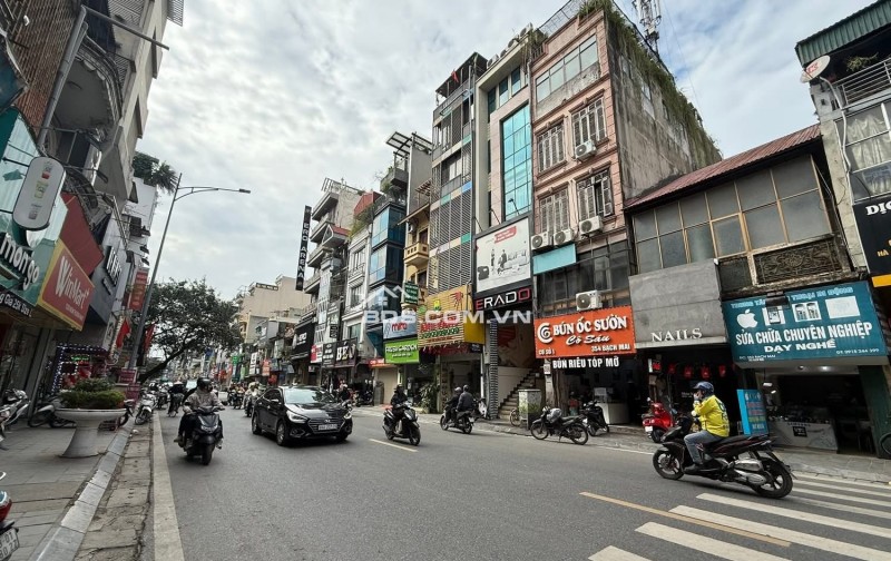 Gía Đầu Tư Mặt Phố Bạch Mai 7 Tầng 120M2 60 Tỷ Dòng tiền 100Tr/th