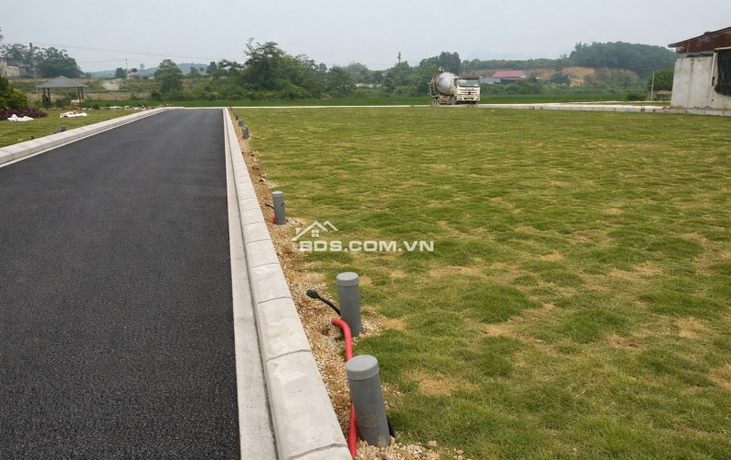  Chỉ hơn 300 TRIỆU sở hữu ngay đất gần trung tâm kinh tế Ba Đồi – Lạc Thủy