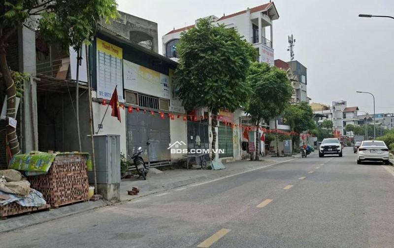 Cần bán nhà C4 mặt phố 326 Phố Viên Chiếu, Phúc Lợi ,Long biên C4 diện tích 65m2 mặt tiền 4m giá nhỉnh 10ty lh em phi 0968837286