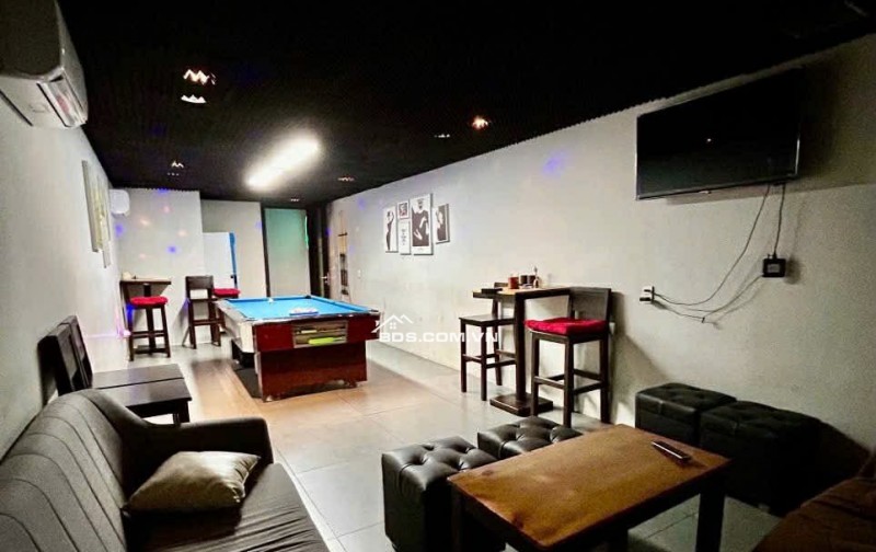 Chị mới mắc bệnh nền ko có sk cần sang lại quán bar tây khu thảo điền.