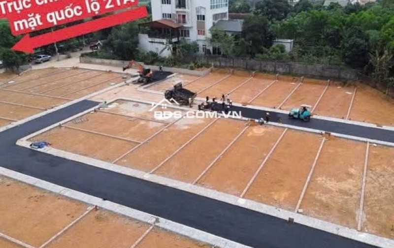 Đất Hòa Lạc giờ không còn là câu chuyện 'có nên mua không' mà là 'mua đoạn nào để còn biên'. Lô gần ĐHQG khu CNC, gần trục lớn, pháp lý rõ. Ai cần