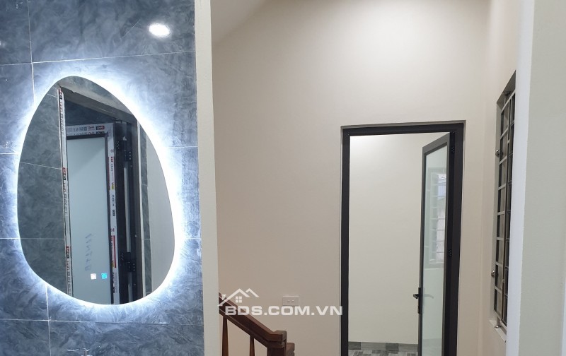 BÁN NHÀ ĐẸP 2.15 TỶ 3 TẦNG 53M2 NGÕ ĐI THÔNG ĐƯỜNG THÁI BÌNH